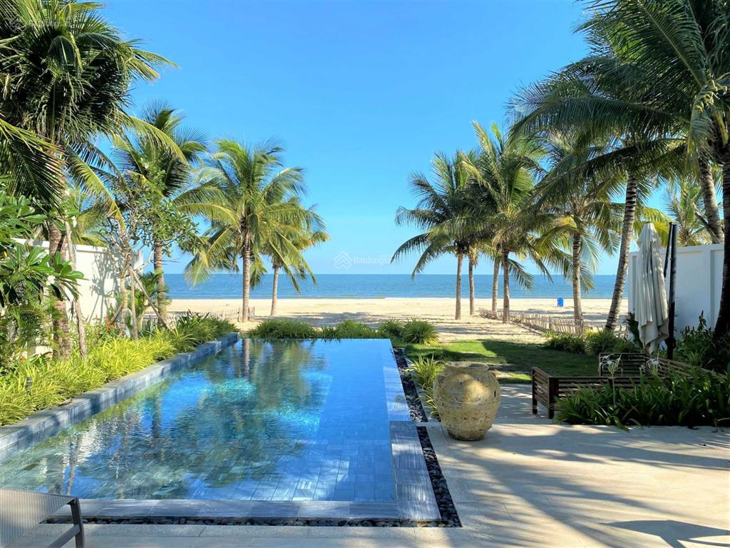 Cần bán 1 căn villa 3pn hơn 650m2 view biển melia hamptons hồ tràm gần cầu đi bộ the hamptons pier