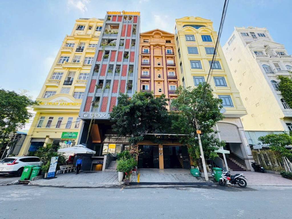 BÁN TÒA CHDV CAO THỊ CHÍNH QUẬN 7, DT 168M² HẦM 7 TẦNG, HĐT 230TR, GIÁ 50 TỶ