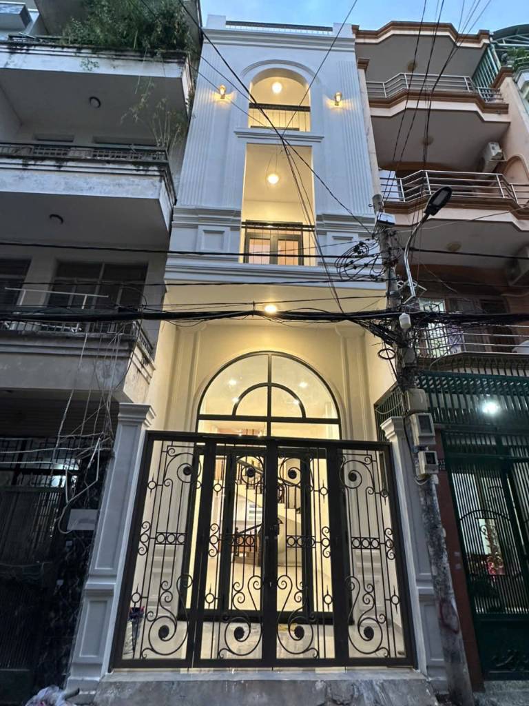 Bán nhà mặt tiền Nguyễn Kim Quận 10, 38m² 3 tầng, kinh doanh sầm uất, giá 14.5 tỷ