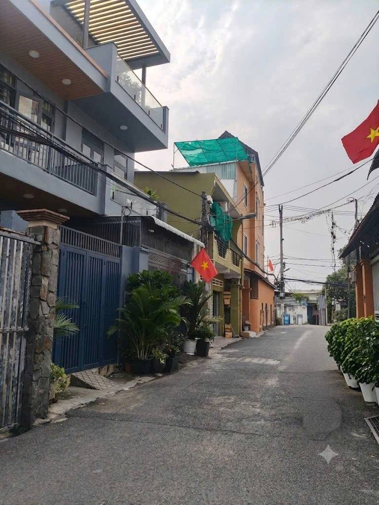 BÁN NHÀ ĐƯỜNG SỐ 8, LINH XUÂN, DT 67M² FULL THỔ CƯ, HẺM 6M CÓ VỈA HÈ, GIÁ 5,6 TỶ