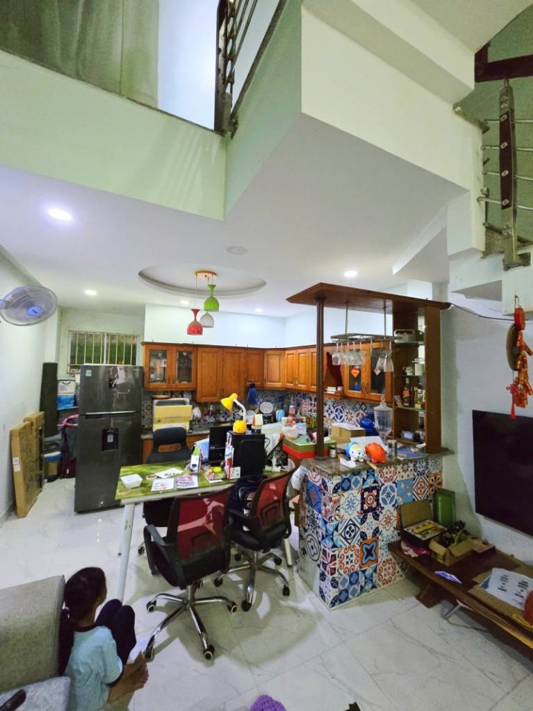 Bán nhà Trường Thạnh Thủ Đức, 60m² 4 tầng, ô tô tận cửa, giá 5.4 tỷ