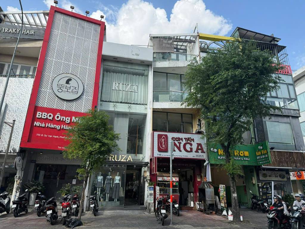 Bán nhà mặt tiền tại Sư Vạn Hạnh Quận 10, 80.6m2 4 tầng giá chỉ 29.5 tỷ