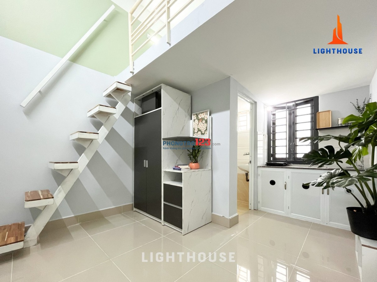 Phòng gác rộng lử 3-4 ngừoi thoáng mát gần Văn Lang, Hutech