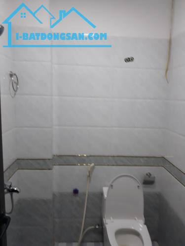 Bán nhà mới xây Tựu Liệt, Thanh Trì, Hà Nội. - Diện tích 50m2. - Xây 5 tầng. ô tô đỗ cửa