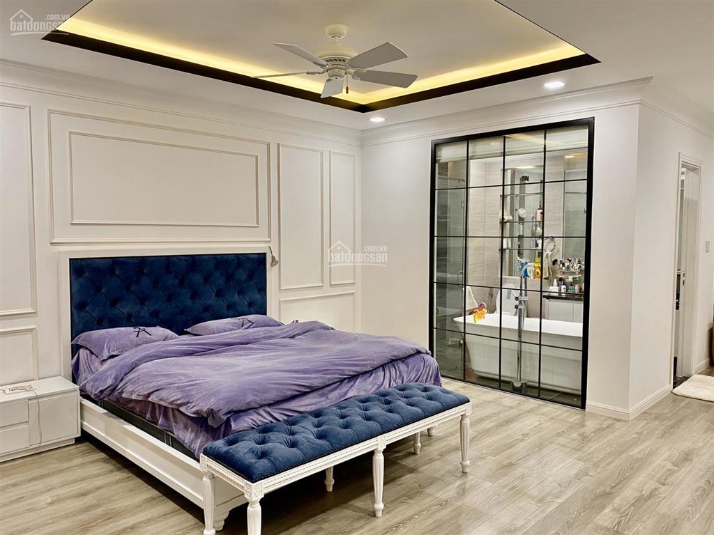 Cần tiền bán gấp căn nhà phố nam long 5x24 1 trệt 3 lầu giá 18 tỷ mr châu phạm 0933 492 ***