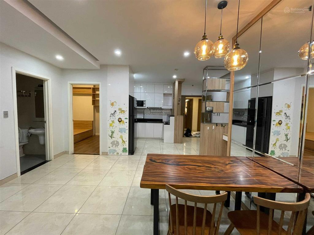 Bán cắt lỗ opal garden góc 2pn 72m² view landmark 81 giá 5 tỷ full nội thất bao thuế phí gigamall
