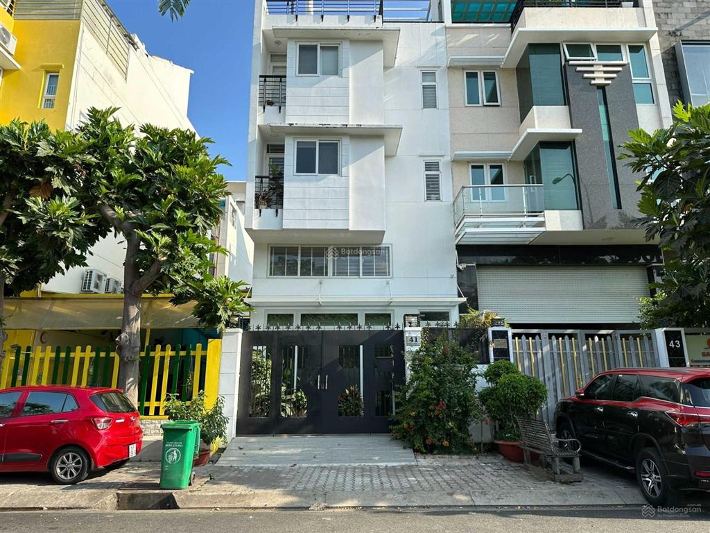 Nhà phố phú mỹ vạn phát hưng q7 6x21m 20 tỷ có nội thất, thiết kế để ở 0989 866 ***
