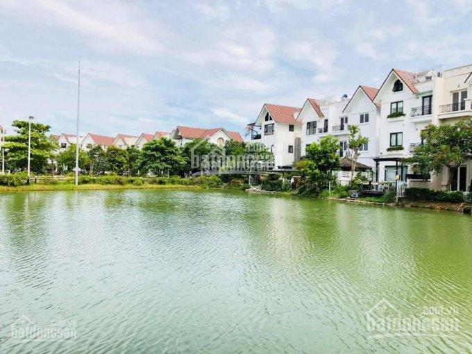Bán gấp bt hoa sữa 0105 hướng đb, diện tích 200m2, xây dựng 412m2, căn thô view sông rộng, 68 tỷ