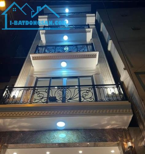 Siêu phẩm nhà Tây Mỗ đầy đủ nội thất, ngõ rộng ô tô đỗ cạnh nhà giá 6 tỷ