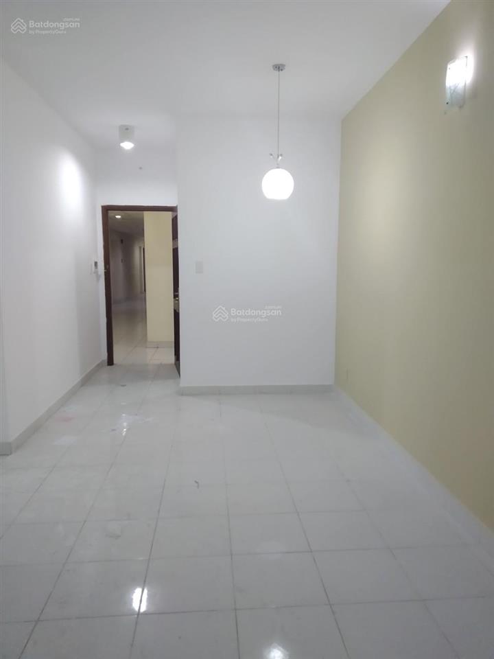 Chính chủ cần bán căn có ban công tại hqc hóc môn giá 1.150 tỷ sang tên hợp pháp. 0909 456 ***