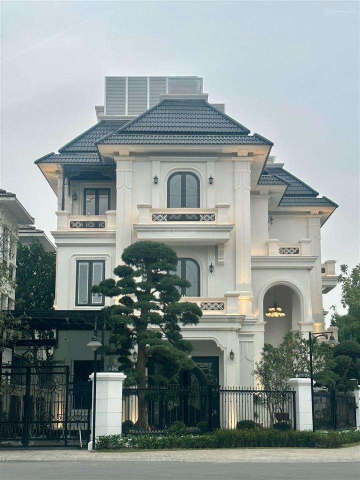Bán gấp, tin chuẩn, căn góc nguyệt quế 337m, thô nguyên, đông nam, tây nam. 115 tỷ. 0932 533 ***