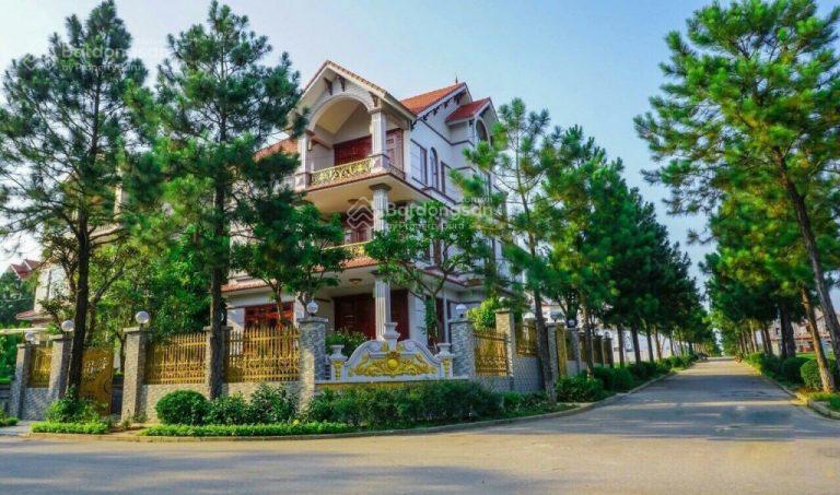 Bắt đáy ! cần thoát hàng căn biệt thự đơn lập 400m2, mt 16m, gần công viên lớn. không có căn thứ 2