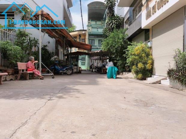 Bán gấp Nguyễn Văn Đậu, Bình Thạnh 49m2, HXH, chi 4.95 tỷ, còn TL.