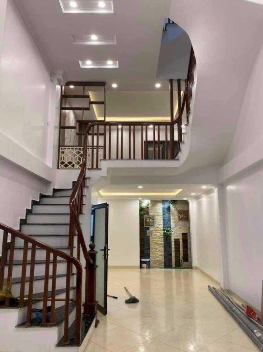 Siêu Phẩm nhà Xuân Phương, Nam Từ Liêm 42M 5 Tầng, gác lửng giá 6.8 tỷ