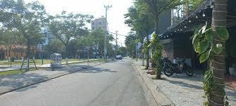 Bán lô đất mặt tiền lê mạnh trinh, dt 103m2 ngang 5m sát biển