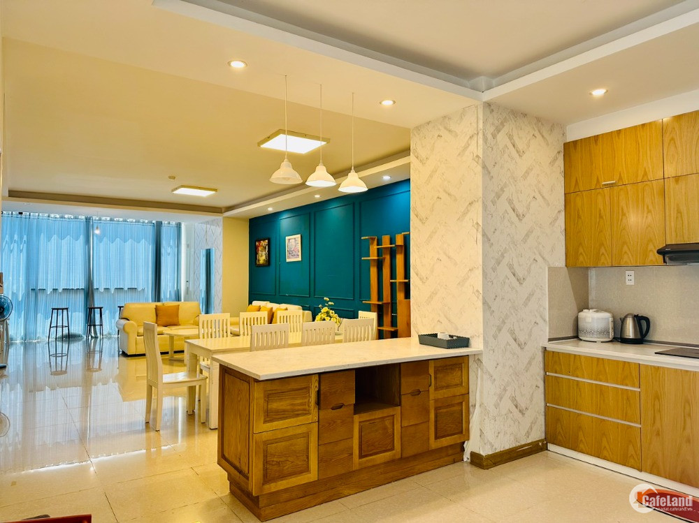Cho thuê căn hộ dịch vụ theo ngày view Bãi Sau Vũng Tàu