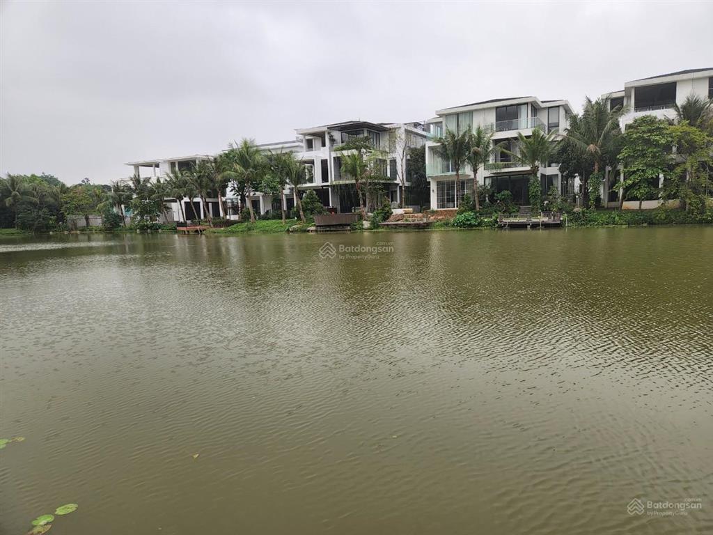 Bán biệt thự đảo đơn lập diện tích 950m2 lô góc 2 mặt hồ, hồ rộng 70m