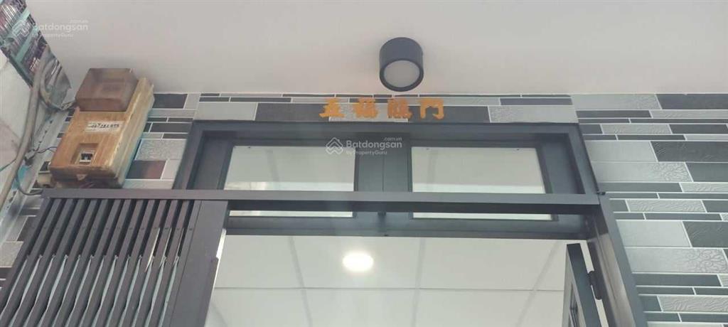 Bán nhà hẻm 23,7m2 chính chủ đường tôn thất thuyết, phường 18, quận 4