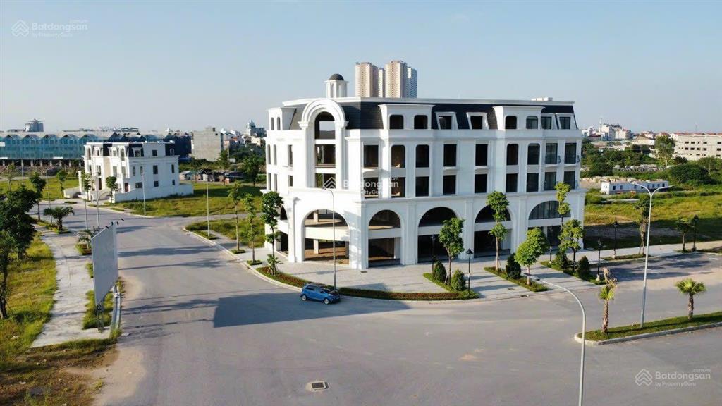 Chính chủ gửi bán giảm sâu 3 tỷ pk nhật bản đối diện chung cư hinode royal park. giá 17,9 tỷ/lô
