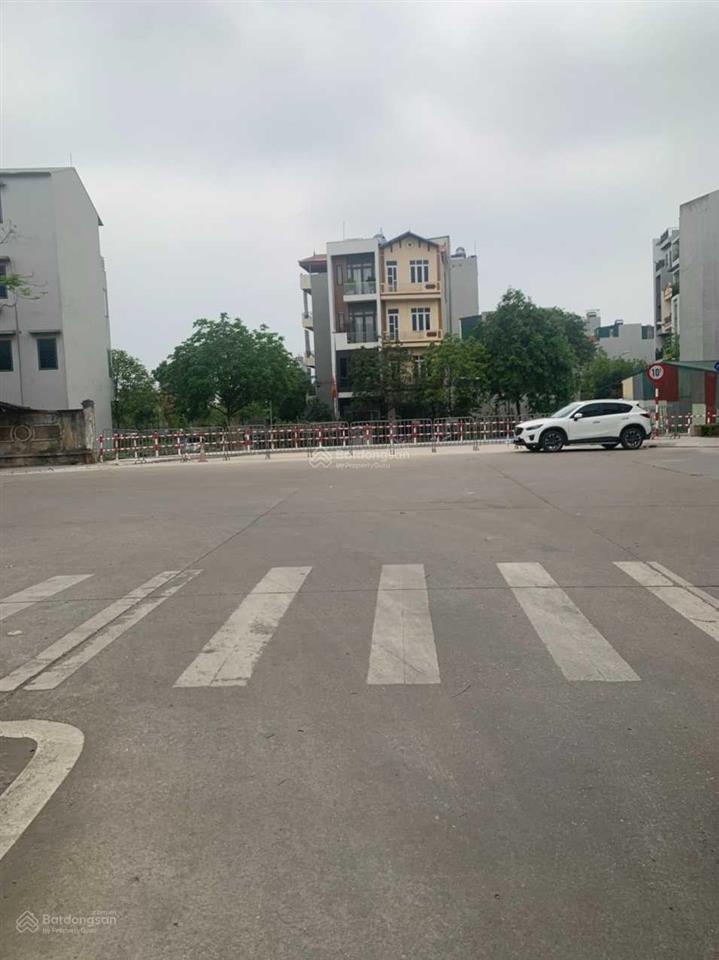 Bán đất dịch vụ đồng đế dương nội hà đông, mặt tiền khủng 6,6m 2 thoáng