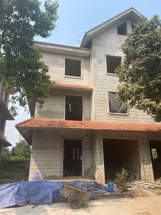 Bán biệt thự Bảo Sơn, DT 210m2, xây 3.5 tầng, MT 10m, giá nhỉnh 29.9 tỷ