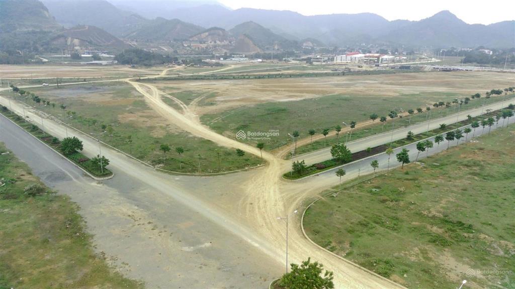 Chuyển nhượng gấp lô đất 2 mặt tiền 1,25ha kcn phúc điền mở rộng, hải dương giá độc quyền