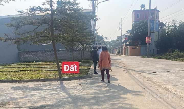 Chính chủ bán đất thổ cư gần đh fpt và trường đhqghn cơ sở hoà lạc, vốn 1 tỷ. 0929 718 ***