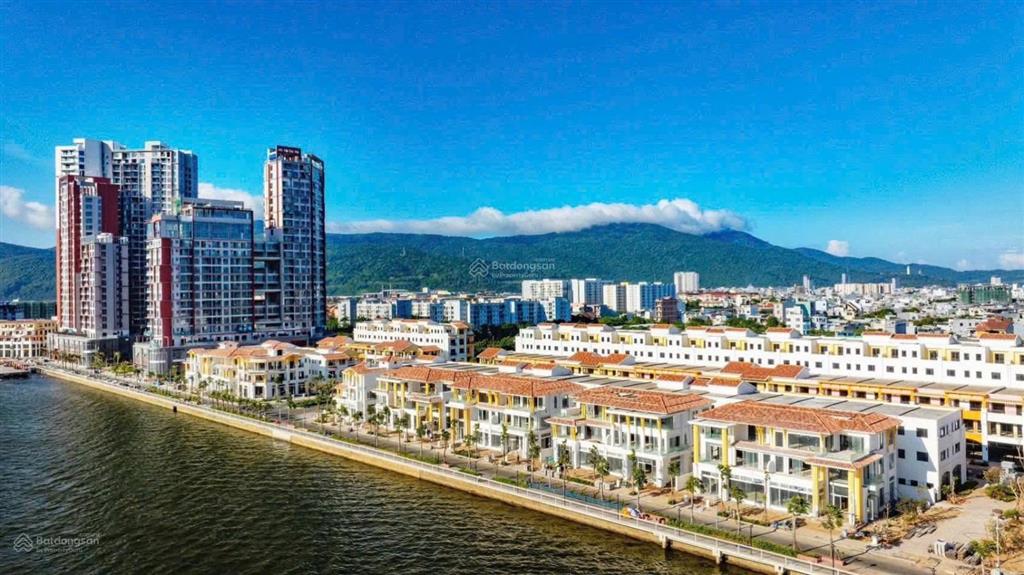 Nổi bật shophouse 5t, dt 108m2, giá cđt 26,05 tỷ (ttn), thích hợp kd, cho thuê 0932 509 *** na