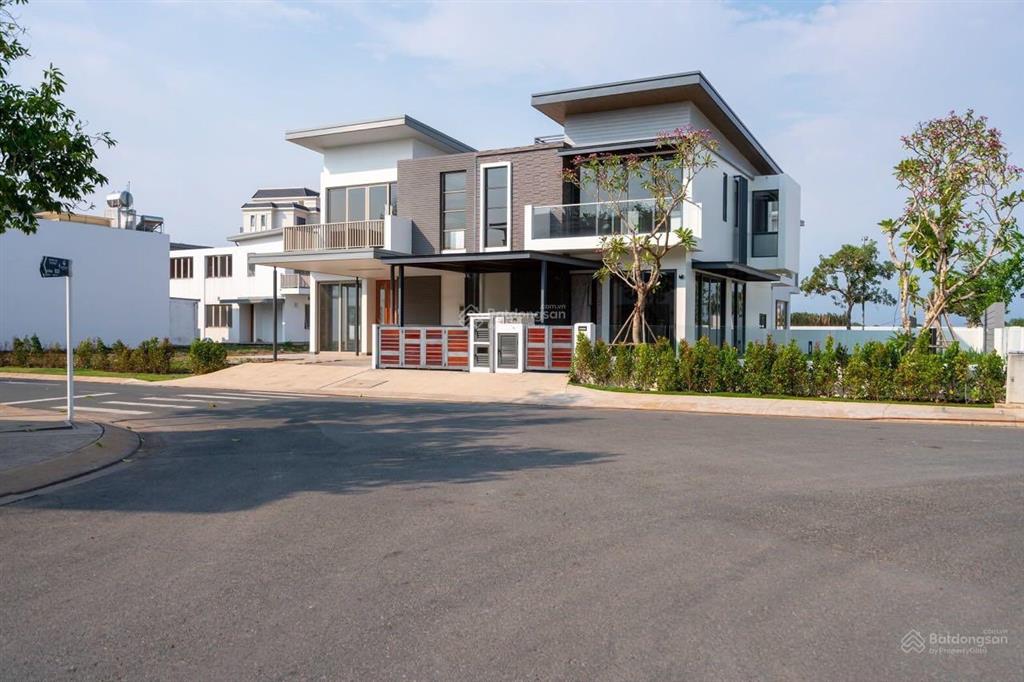 Bán biệt thự song lập swanbay zone 5, đã có sổ hồng, vị trí đẹp gần trường học singapore và zone 6