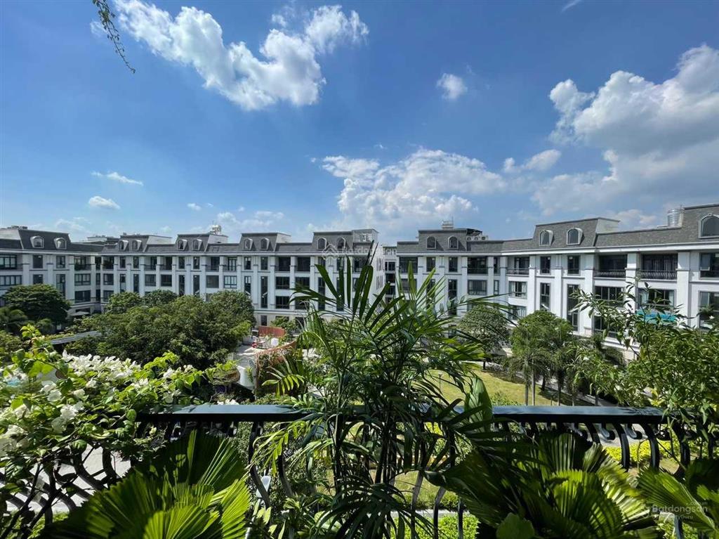 Bán tòa nhà đường 37 vạn phúc city, phân khu văn phòng đẹp, liền khối nguyễn thị nhung, 7x20m