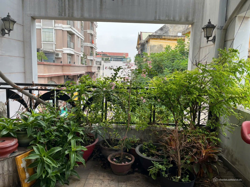 Bán nhà mặt phố Thiên Phước, 15..... tỷ, 199m2, view đẹp, Tân Bình, HCM