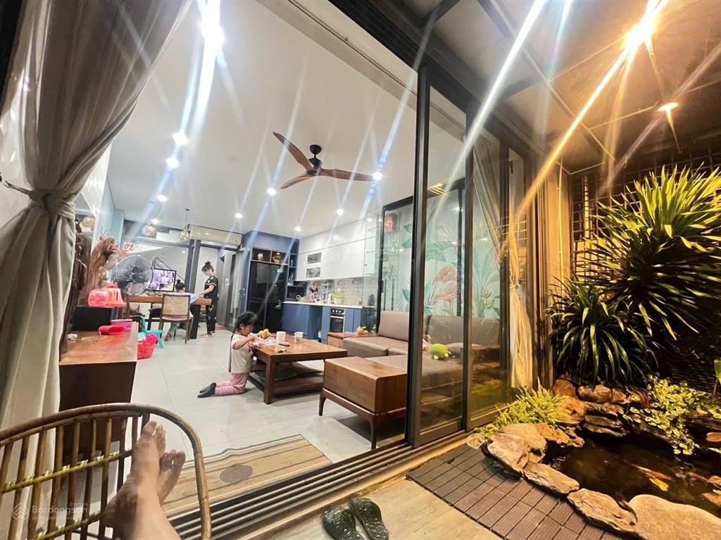 1 căn hiếm có văn khê 55m2. mt 4.6m 7 tầng thông sàn thang máy. lô đầu đốc kinh doanh. nhỉnh 15 tỷ