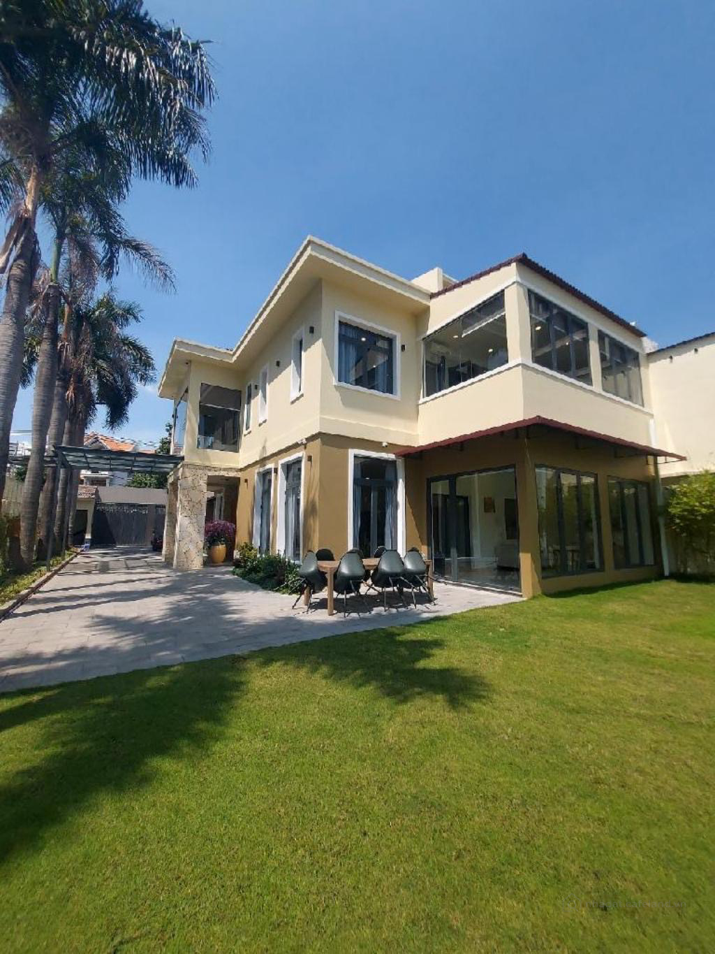 BIỆT THỰ CHÂU ÂU NGHỈ DƯỠNG – MẶT TIỀN TÂN MỸ QUẬN 7 – HƠN 1000M² – GIÁ 160 TỶ