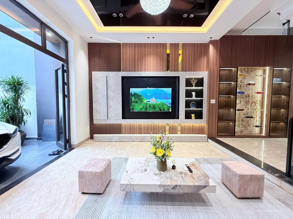NHÀ ĐẸP 3 TẦNG TRẦN KIM XUYẾN, HÒA XUÂN – GIÁ CHỈ 8,6 TỶ