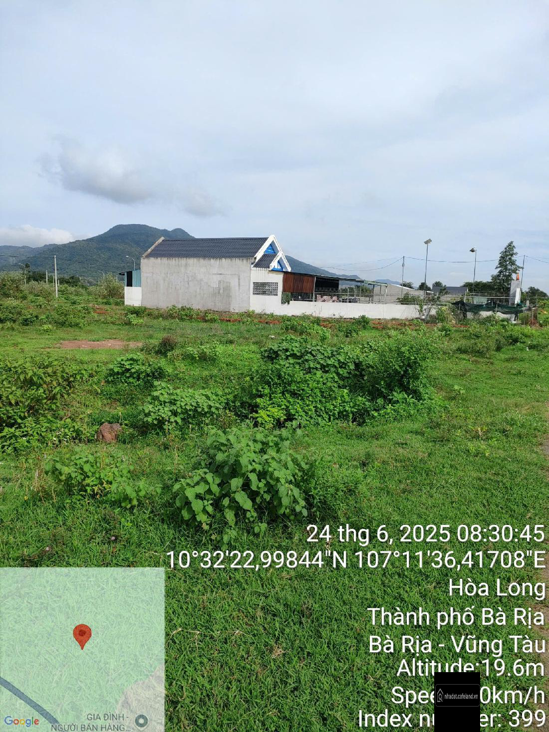 Cần bán đất đẹp, vuông vức 520m2, có 160m2 thổ cư, khu dân cư hiện hữu, sầm uất