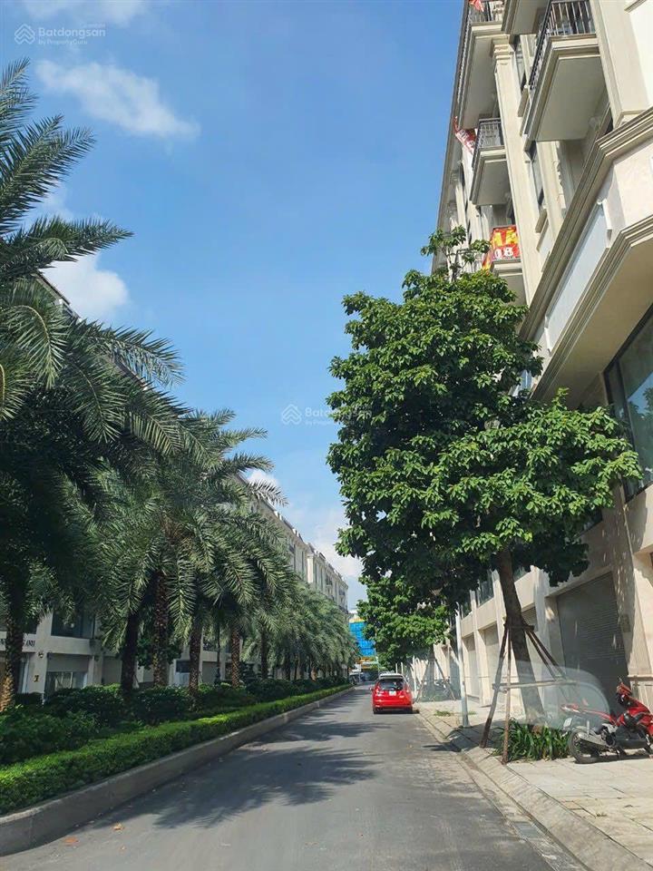 Cần bán gấp căn him lam vạn phúc 91m2 vị trí đẹp không lỗi lầm nhỉnh 27 tỷ. 0963 689 ***