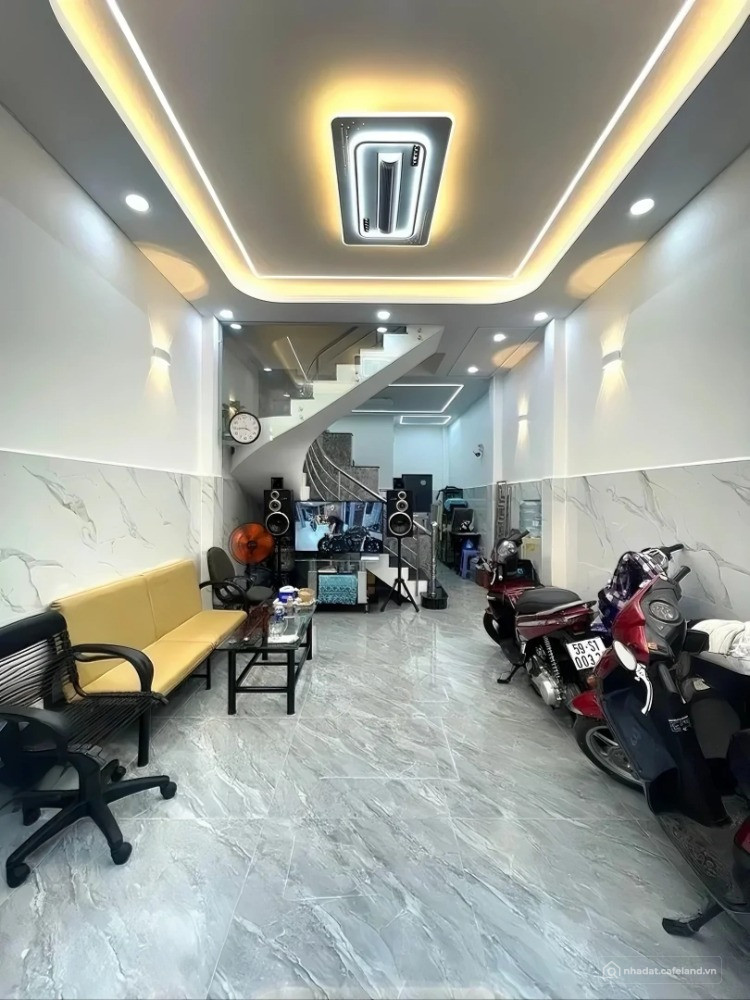 Căn Nhà 4 Tầng Mới - Phù Hợp Vào Ở Ngay - HXH Lê Hồng Phong – 43m² – Nhỉnh 10 Tỷ