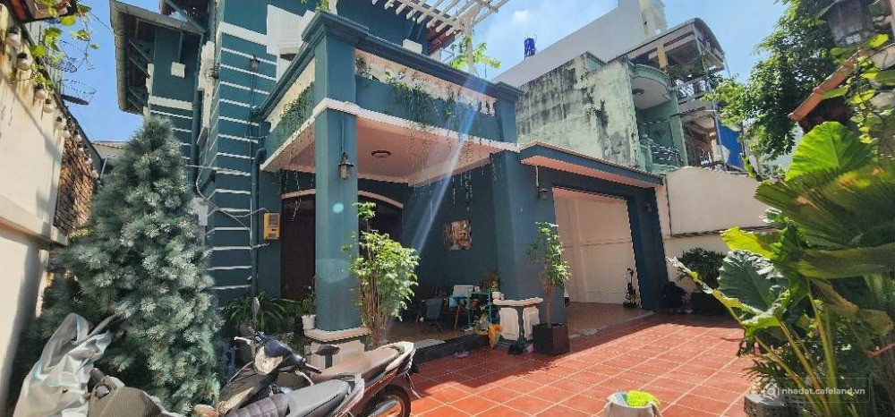 BIỆT THỰ SÂN VƯỜN MẶT TIỀN KHU SÂN BAY 344M2, BÁN GẤP GIẢM MẠNH GIÁ TỐT 9 CHỦ