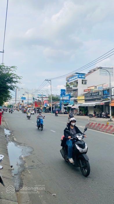 Cần tiền bán gấp lô đất 11x29m mặt tiền huỳnh tấn phát, quận 7 giá 23 tỷ