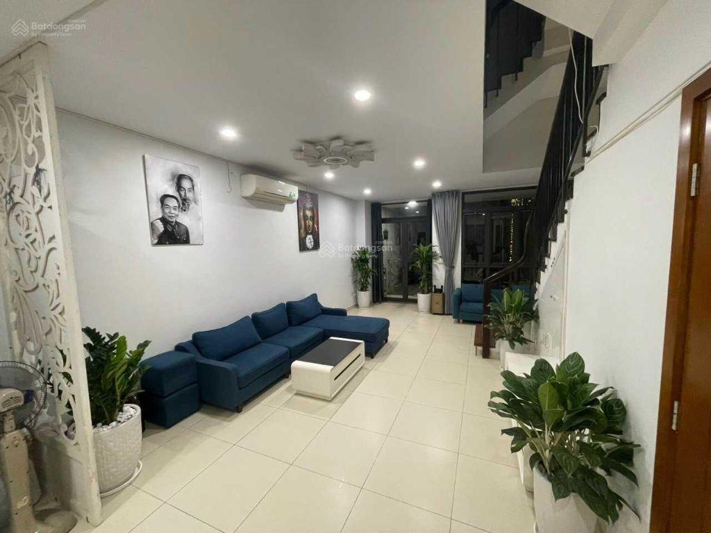 Hiếm! Duy nhất căn liền kề 93m2 Vinhomes Thăng Long, giá 16.5 tỷ