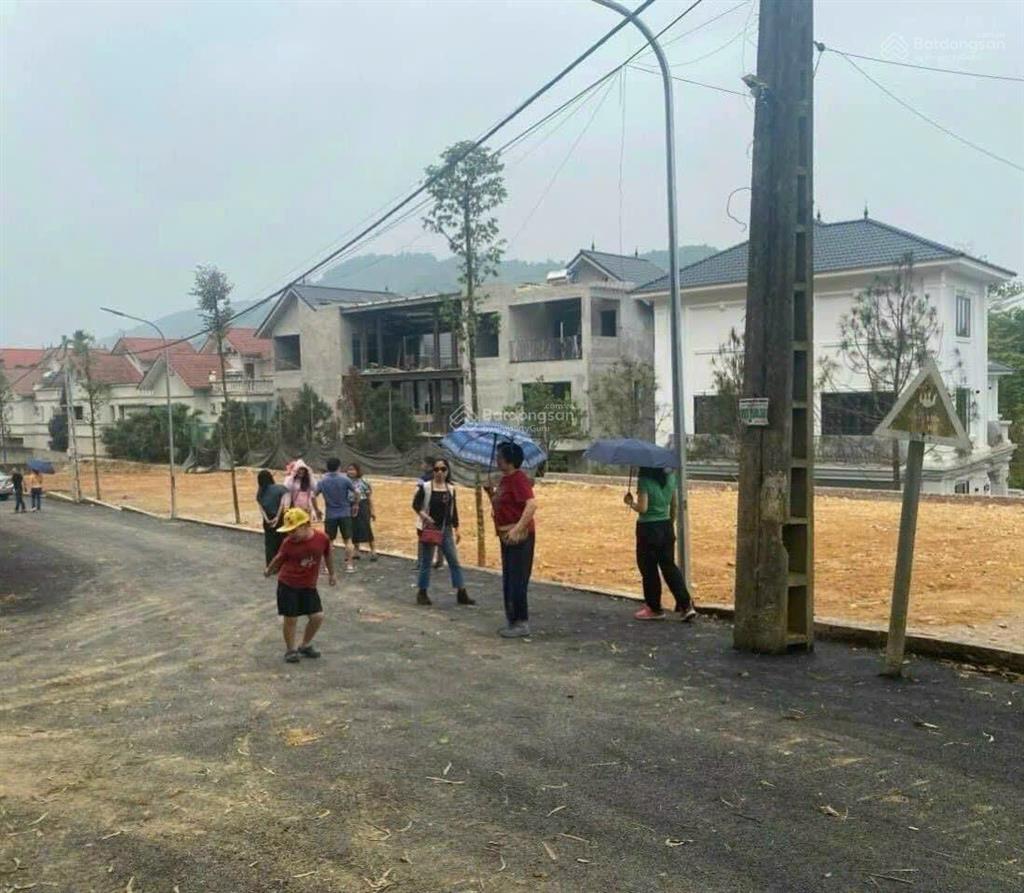 Bỏ vốn 1,9 tỷ sở hữu ngay đất sát ngã tư lục quân làn 2 quốc lộ 21, cách đhqg chỉ 1km