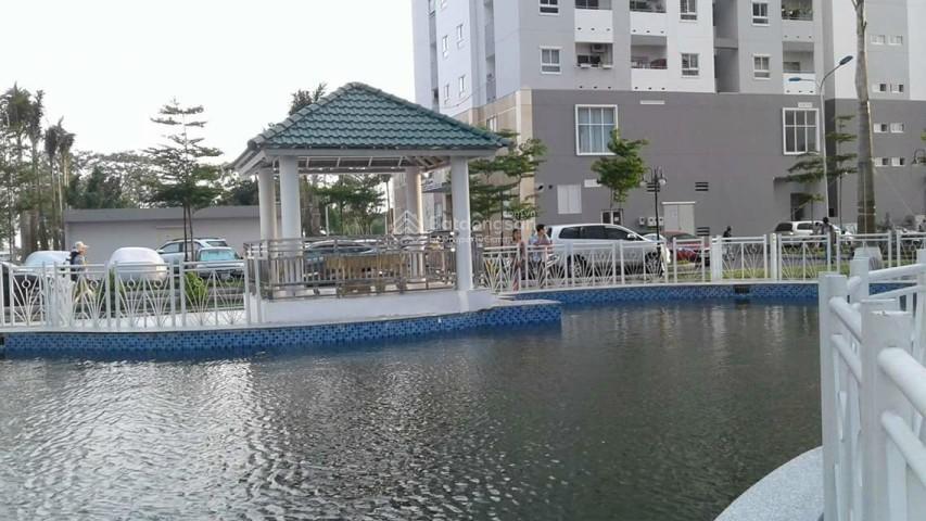 Hqc plaza tầng trung giá 1.1 tỷ 50m2, 2pn mặt tiền nguyễn văn linh. 0909 456 ***