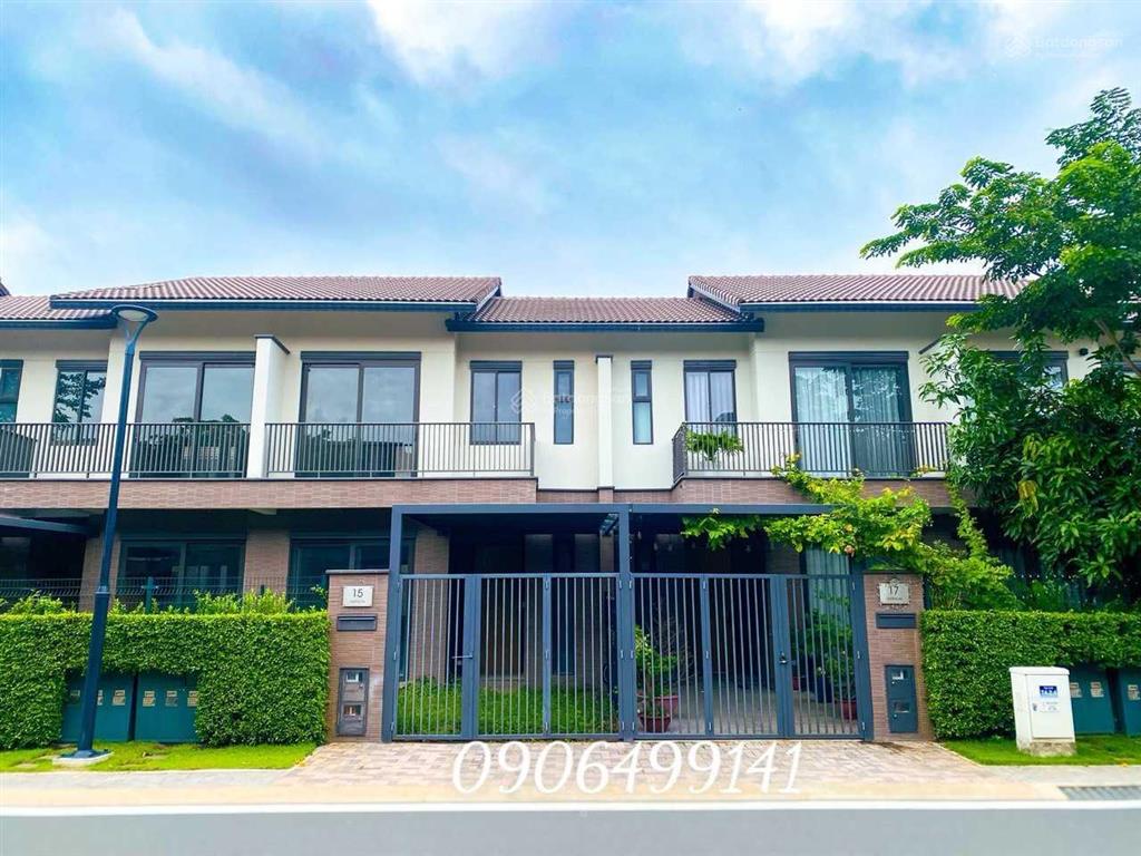 Bán gấp nhà phố vườn waterpoint nam long, dt 90m2, giá 3.8 tỷ (full sổ) vị trí đẹp. 0906 499 ***