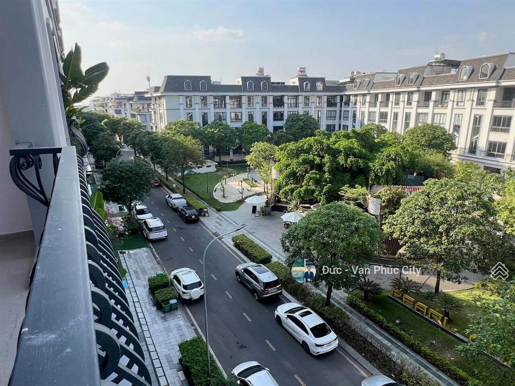 Bán shophouse đinh thị thi khu royal khu đô thị vạn phúc city! giá 55 tỷ, hầm + 5 tầng, sổ hồng