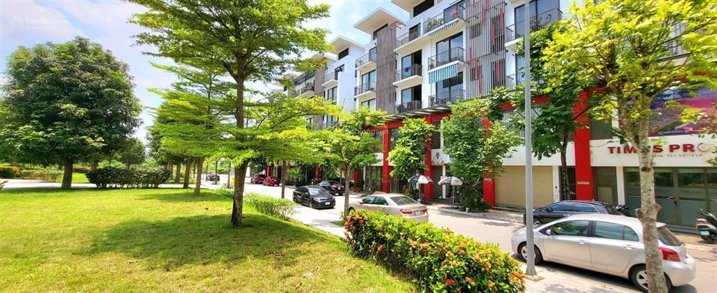 Cần bán nhanh căn nhà phố khai sơn 100m2 đối diện chung cư, mt 6.2m. 0968 966 ***