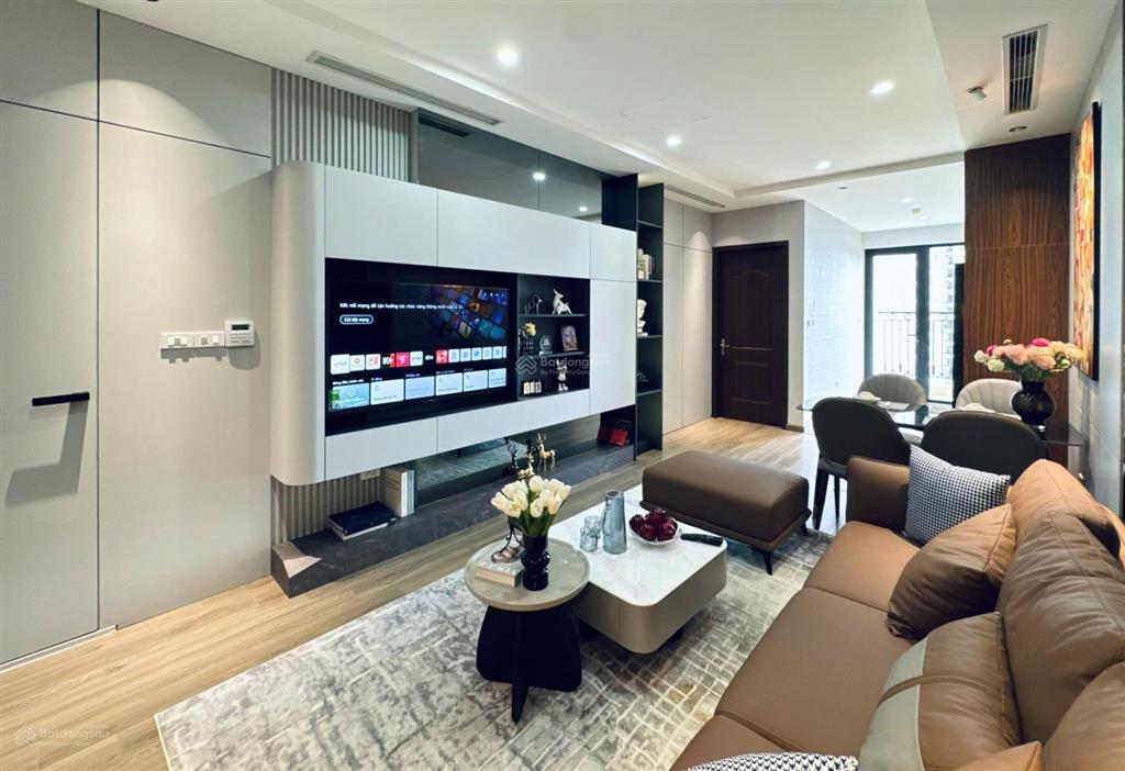 Chính chủ chuyển nhượng căn hộ 2pn 69,1m2 ban công đông bắc tầng 12 b1 chung cư roman plaza