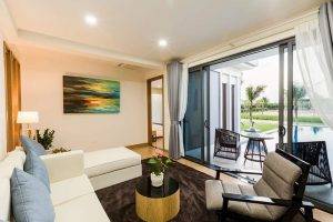 Chuyển nhượng villa góc view hồ Coastar Hồ Tràm 1004m2 full nội thất giá 15,5 tỷ