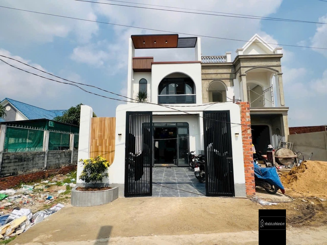 bán nhà mới xây gần bệnh viện Hàn Quốc, đường Giồng Lớn,nhà có sân vườn| DT 5x33