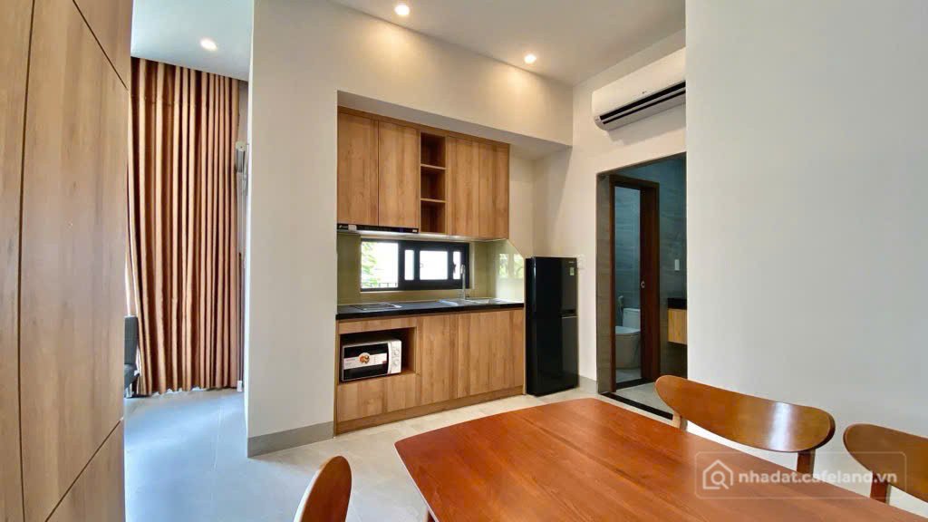 Bán nhà hàng - Khách sạn: Bán tòa căn hộ Siêu VIP ngay biển Đà nẵng. full nội th