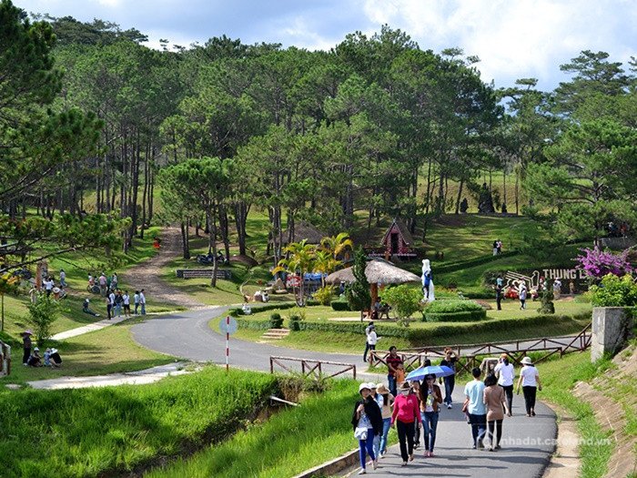 Bán nhà hàng - Khách sạn: Chuyển nhượng KDL chủ quyền tư nhân trung tâm thành ph